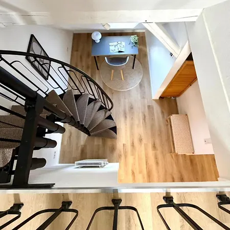 Moderne 3 Nahe Dus, Cgn & Essen! Neu