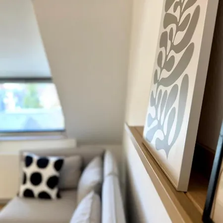 Moderne 3 Nahe Dus, Cgn & Essen! Neu